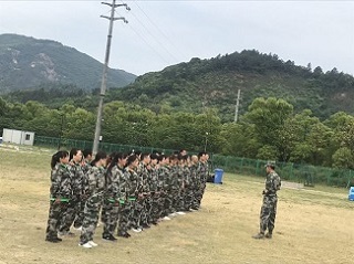 “激情熔煉團(tuán)隊，凝聚成就夢醒”-誠立&邁思德2019年團(tuán)建活動